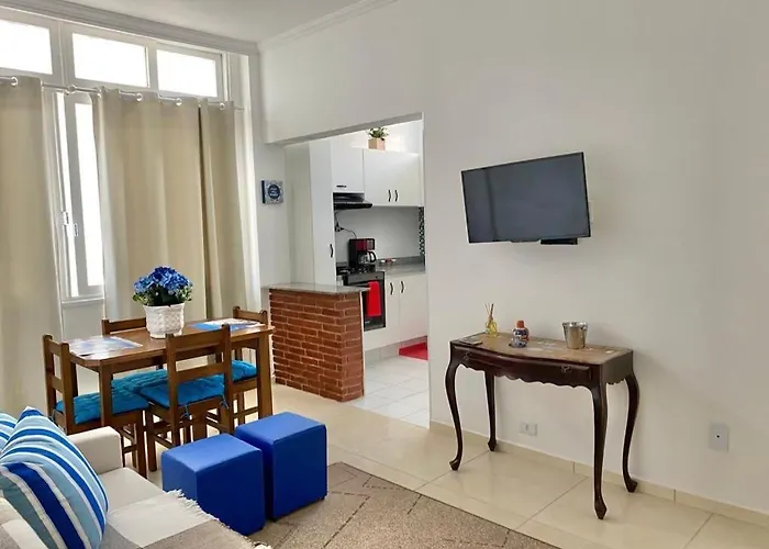 Ape 50M Da Praia C/ 2 Quartos Com Wi-Fi 250Mps Guarujá